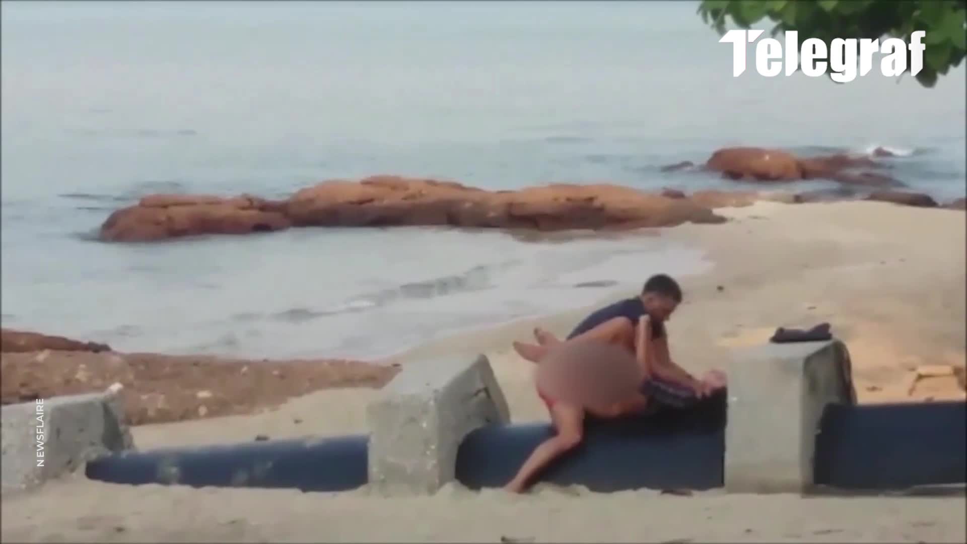 Goli nudisticka ljudi plaza Nudistička plaža