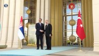 Ovako je izgledao prvi susret Vučića i Erdogana
