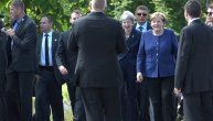 Angela Merkel, Tereza Mej i Emanuel Makron stižu na Samit EU