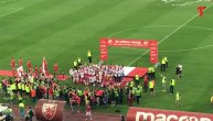 Fudbaleri Zvezde uzeli mikrofon i bacili sever u trans