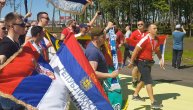 Je*aćemo Navasa, dajte Brazil da se igramo: Grmljavina srpskih navijača po sunčanom danu u Samari! (VIDEO)