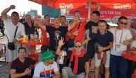 Navijači Srbije stigli u Kalinjingrad i odmah poslali poruku Švajcarskoj