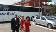 Prijovići stigli autobusom na svadbu