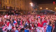 Veliko slavlje na Trgu Bana Jelačića nakon plasmana Hrvatske u polufinale Mundijala