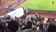Umesto navijačkih pesama, Humskom se ori "Đukiću odlazi" i "Uprava napolje"