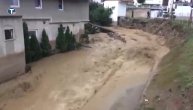 Reke teku kroz ulice Vranja, pljuskovi prouzrokovali poplave i veliku materijalnu štetu