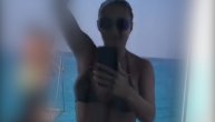 Ceca đuskala na jahti u bikiniju