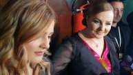 Ana Bekuta sa unukom došla na koncert