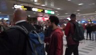 Doček fudbalera Liverpula na aerodromu „Nikola Tesla“
