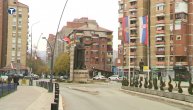 Ulice u Kosovskoj MItrovici gotovo puste, hrane još uvek ima, a nestašica lekova polako počinje
