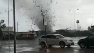 Snažan tornado u Italiji nosi sve pred sobom
