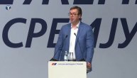 Vučić: Žene nisu površne