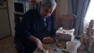 Milutina zovu "umetnik sa dva prsta": Jedva podigne čašu vode, a svakog dana stvori jedno čudo