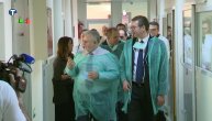 Vučić: Veće plate za zdravstvene radnike, inače će svi otići u Nemačku