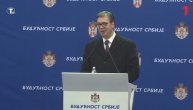 Vučić: Ustala je pristojna Srbija, da sačuva svoju zemlju