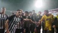 Fudbaleri Partizana pozdravili sve tri frakcije navijača