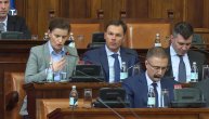 Premijerka i ministri odgovaraju na pitanja poslanika