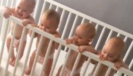 Bebe se postrojile kod kreveca, kad je mama prišla, nastao je haos!