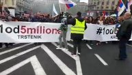 Građani stižu pred Skupštinu Srbije
