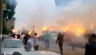 Fudbaleri Zvezde bakljama došli pred zgradu mlade Filipa Stojkovića, a onda su zapevali najluđu pesmu