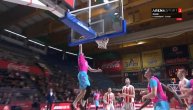 Gruzin odleteo do krova Pionira i zakucao u NBA stilu