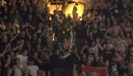 Grobari "sahranjuju" Zvezdu: Unosili vence u Pionir i palili baklje kao sveće!