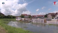 Voda u Borči se ne povlači, ulice blokirane, kuće poplavljene