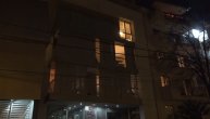 Tuga ispred zgrade u kojoj je živela i umrla Neda