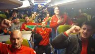 Rukometaši Crne Gore uz pivo i komitsku zastavu slave pobedu nad Srbijom