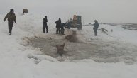 Srceparajući snimak iz Rusije: Jedva spaseni konji koji su propali kroz led
