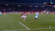 Gol: Ben zakucava iz prve za vođstvo crveno-belih