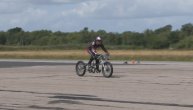 Vozio je bicikl 280 km/h i oborio svetski rekord za muškarce
