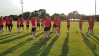 Kolarov i Milivojević propustili prvi trening Srbije pod Tumbakovićem