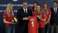 Vučić ugostio zlatne odbojkašice