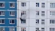 Krenuo kod druga na kafu, pa izvukao devojku iz stana koji se zapalio
