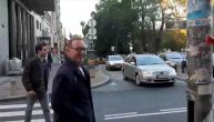 Kevin Spejsi sa zgodim menadžerom u šetnji Beogradom