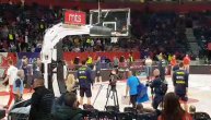 Izlazak Kalinića i ekipe Fenerbahčea na zagrevanje za meč sa Zvezdom