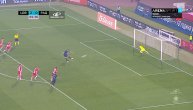 Rad se vratio u igru iz penala, Zvezda vodi sa 2:1
