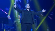 Darko Lazić otvorio koncert jednom od svojih najemotivnijih pesama