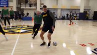 Nikola Jokić i ceo tim Denvera razvukli fudbalicu