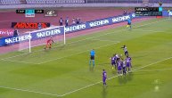 Suma iz penala "pogodio vazduh" iznad gola Javora