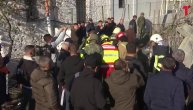 Još jedno telo iznose iz ruševina posle zemljotresa u Albaniji