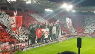 Sjajna koreografija navijača Olimpijakosa za gostovanje Zvezde