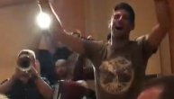 Ovako se slavi, bre! Novak uz trubače pao u sevdah za srpsku Novu