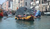"Igra, ljubav i ludorije": Počeo je još jedan karneval u Veneciji, prvi posle katastrofalnih poplava