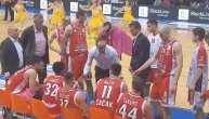 Trener Borca lupa ćuške igračima na tajm autu