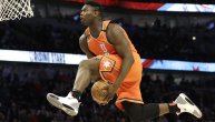 Zajon Vilijamson uspeo da iskrivi obruč zakucavanjem
