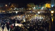 Hiljade vernika prošetalo Pljevljima i Nikšićem u kilometarskim litijama