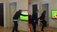 Podivljalu turski navijač umalo polupao televizor, stan i drugare