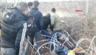 Migranti uz povike "Alahu akbar!" pokušavaju da se probiju u Grčku i kamenuju policiju